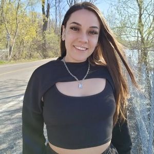 Meet your Posher, Chanel